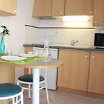 Studio Avec Balcon, Piscine Et Proche Plage - La Rochelle - Fr-1-246-54
