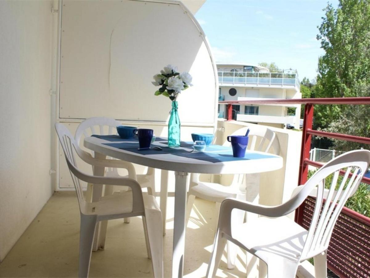 Apartment Avec Balcon, Piscine Et Proche - La Rochelle - Fr-1-246-54 *