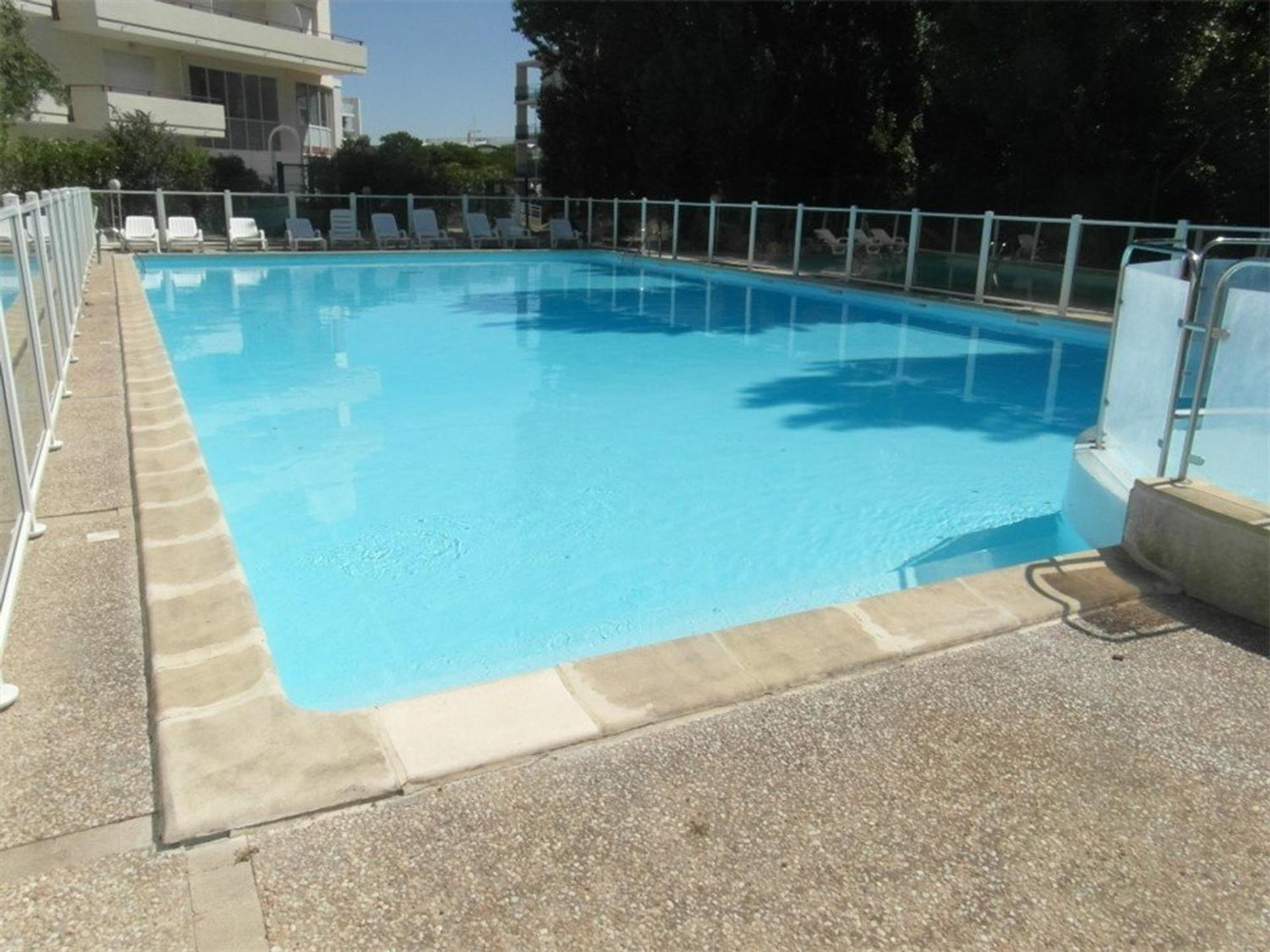 Apartment Avec Balcon, Piscine Et Proche - La Rochelle - Fr-1-246-54 La Rochelle (Charente-Maritime)